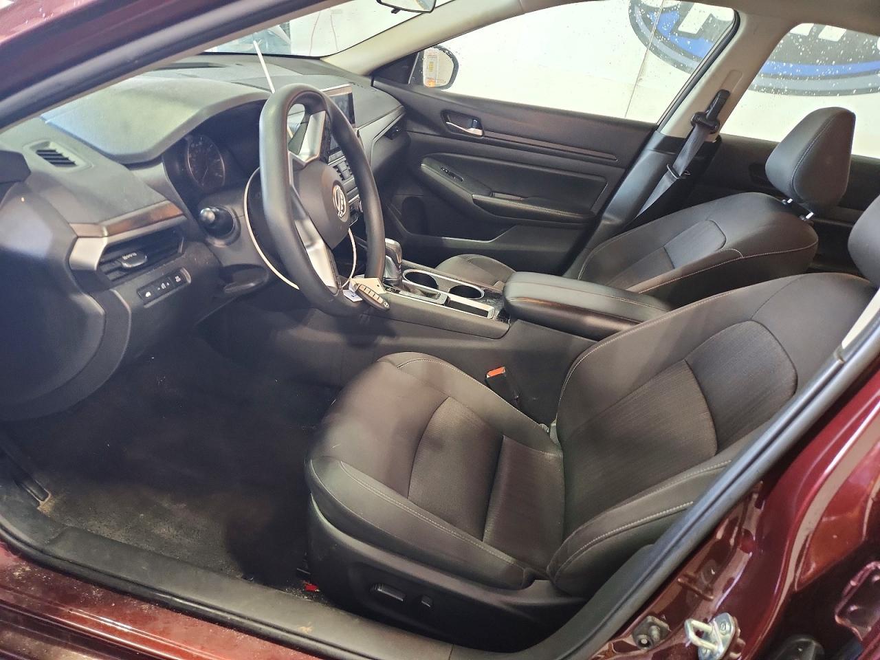 2024 Nissan Altima 2.5 Sv - zdjęcie 7