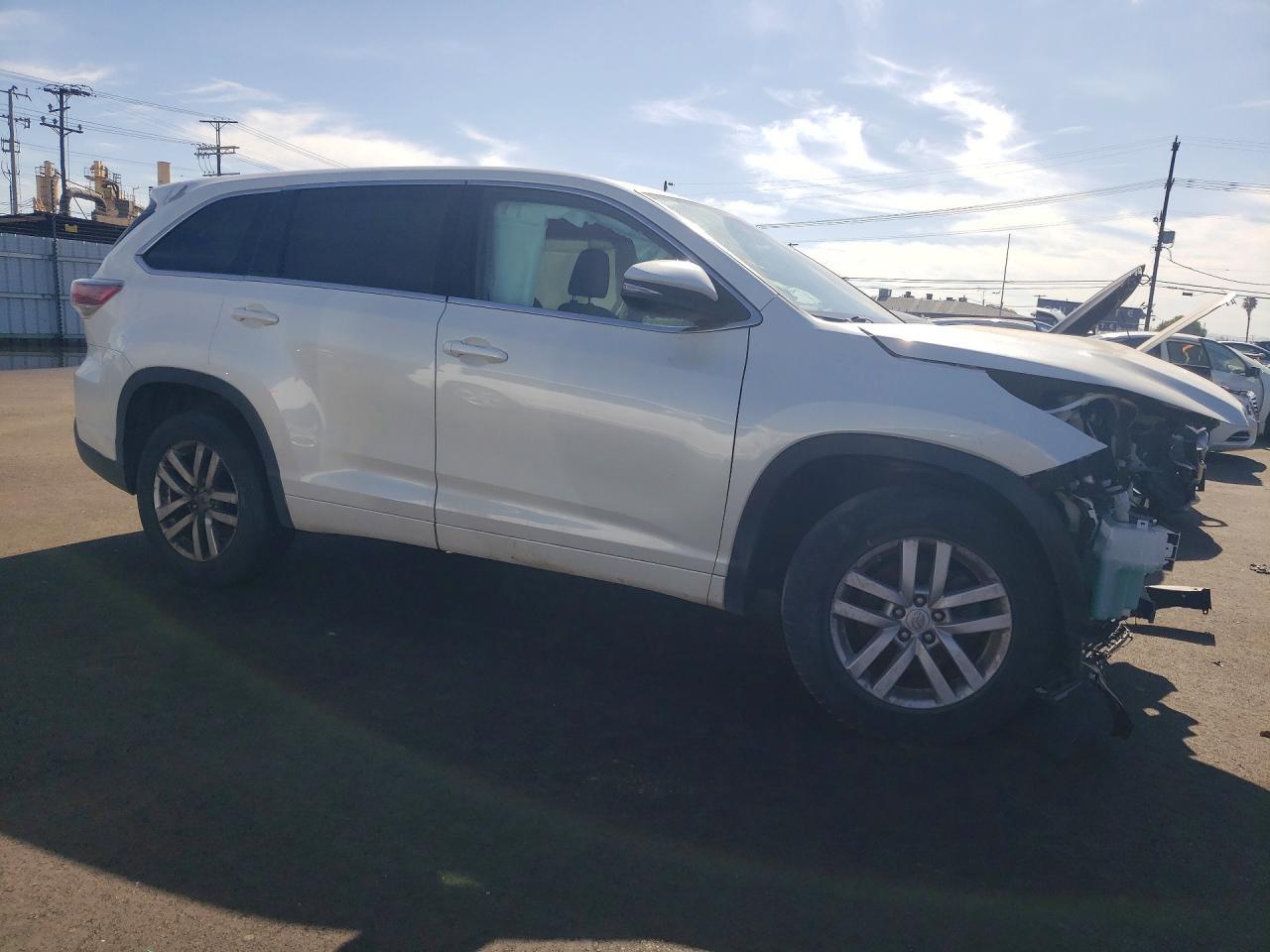 2015 Toyota Highlander Le - zdjęcie 4