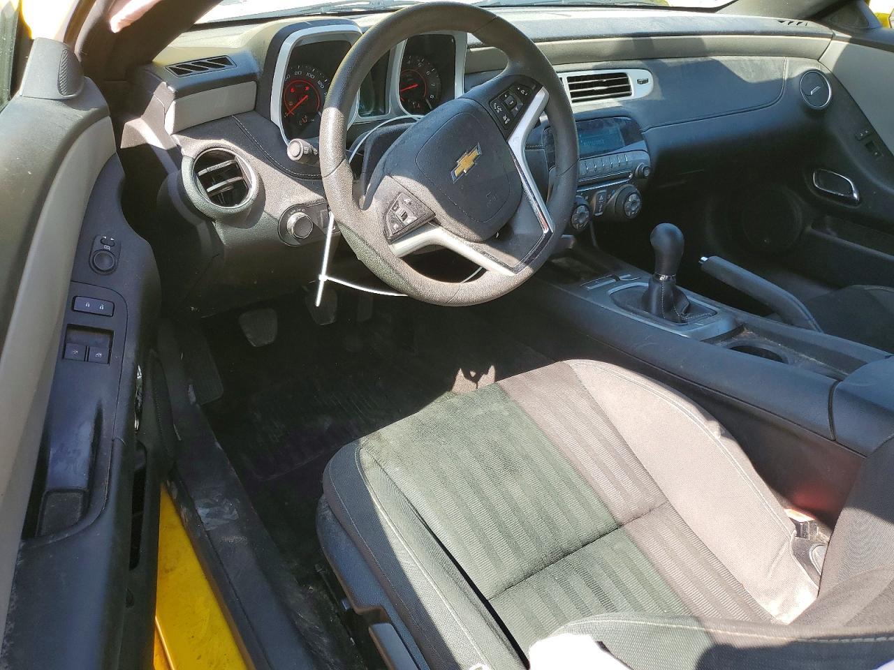 2014 Chev Camaro Ls - zdjęcie 8