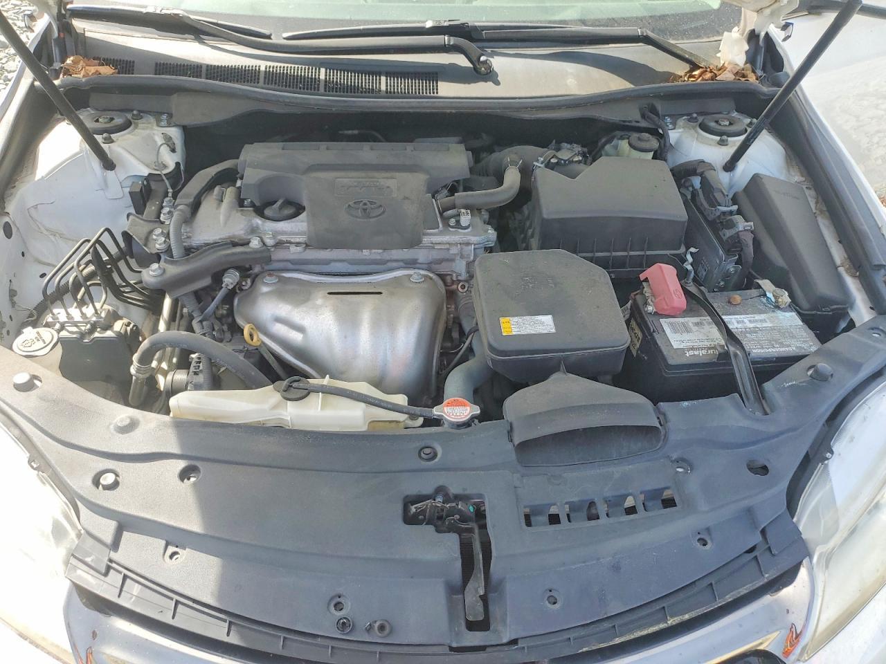 2016 Toyota Camry Se - zdjęcie 11
