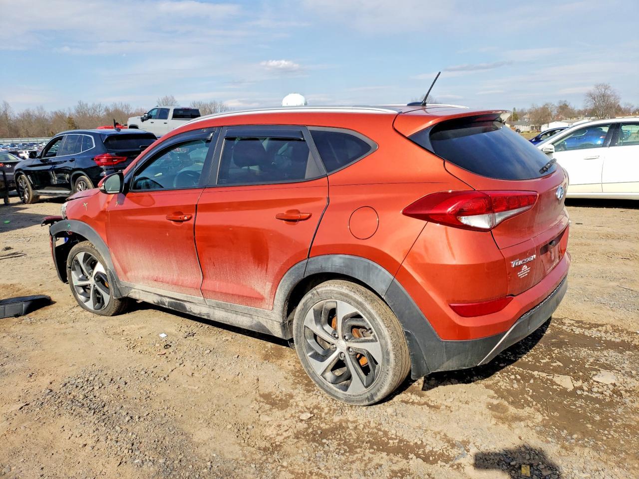 2016 Hyundai Tucson Sport - zdjęcie 2