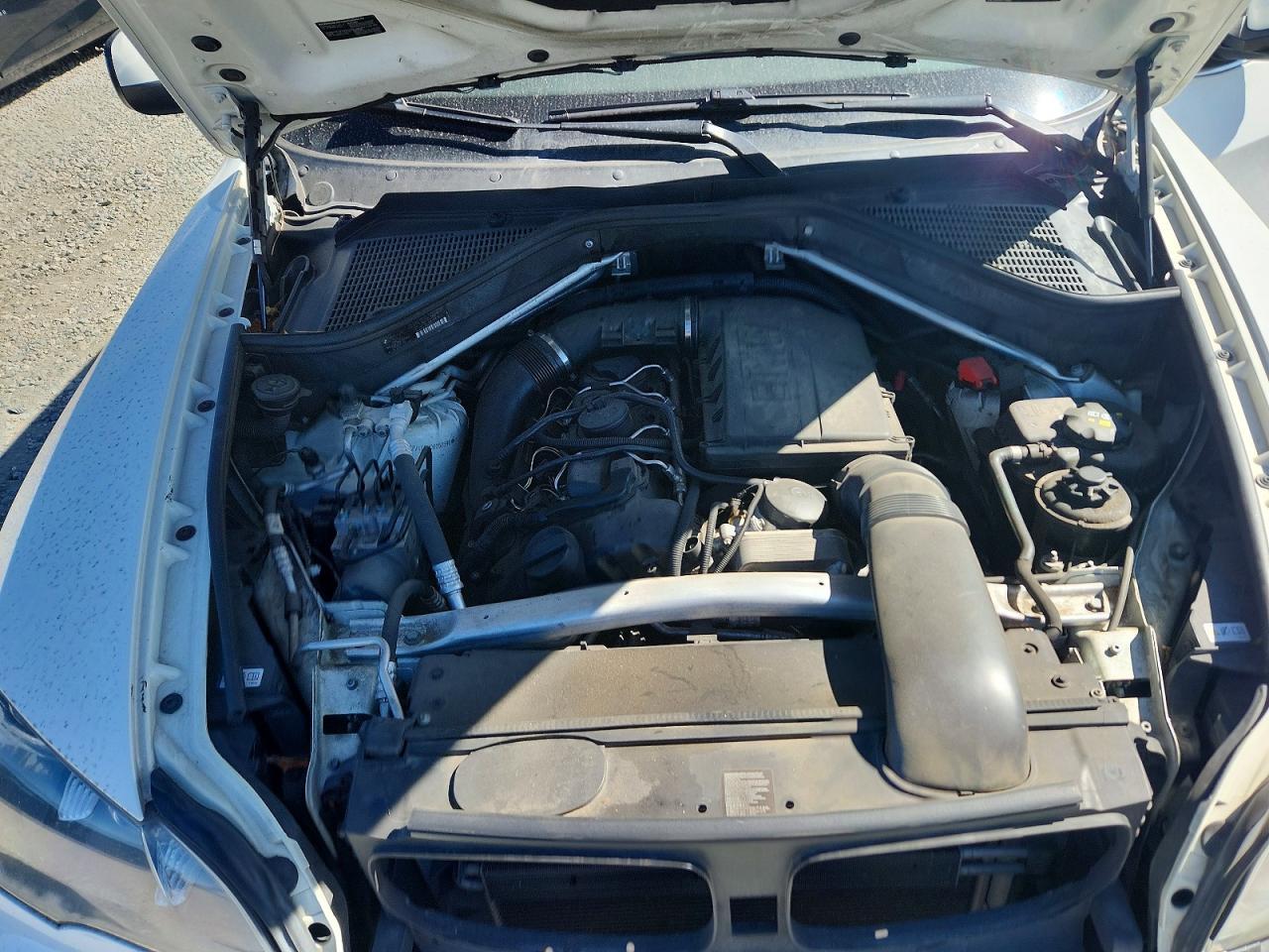 2013 BMW X5 xDrive35I - zdjęcie 12