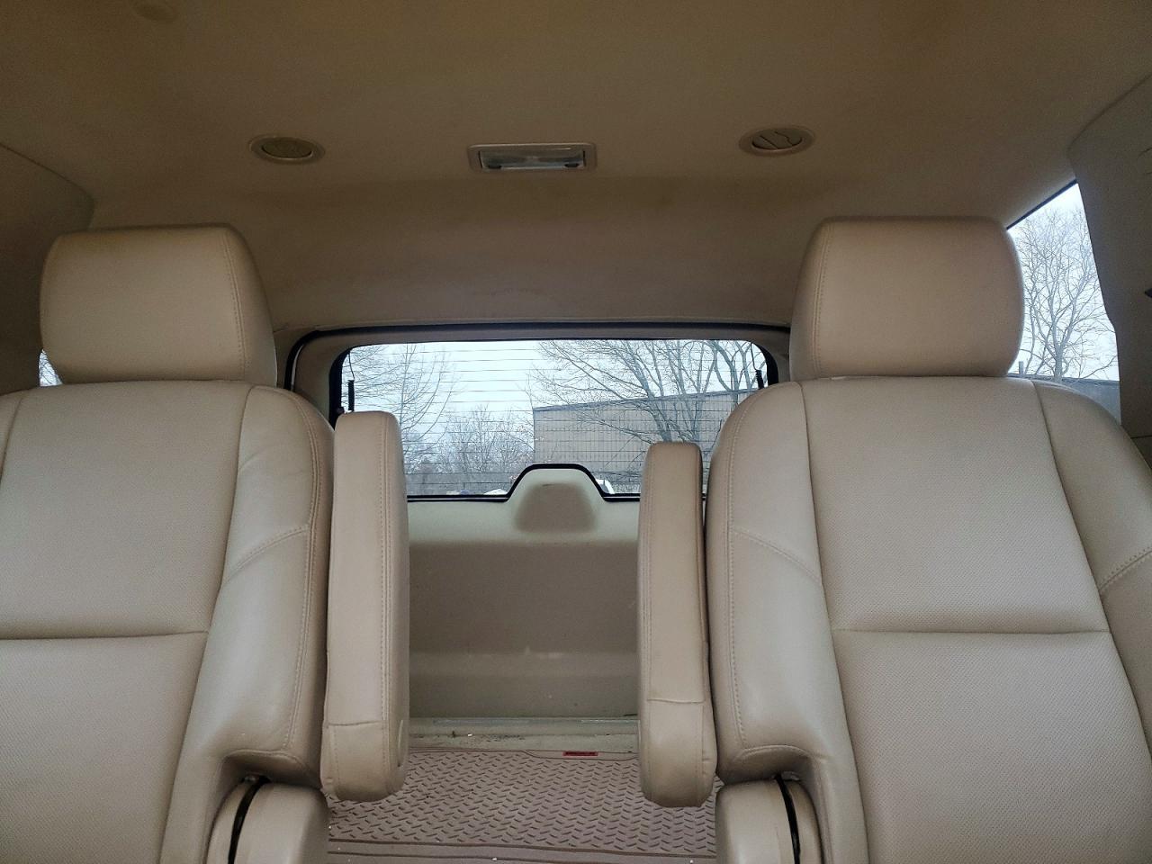 2014 Cadillac Escalade Premium - zdjęcie 10