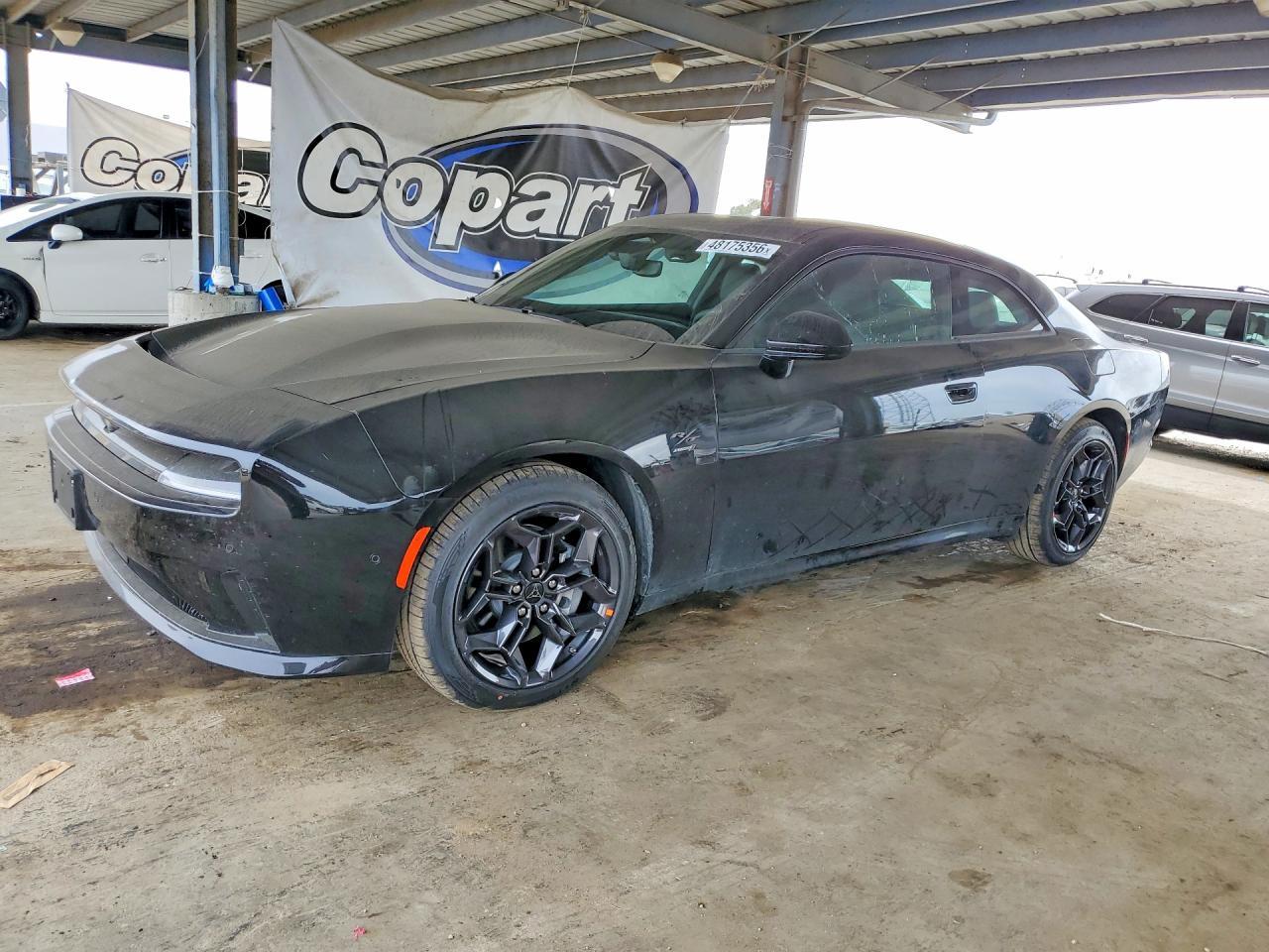 2025 Dodge Charger Daytona R - zdjęcie główne