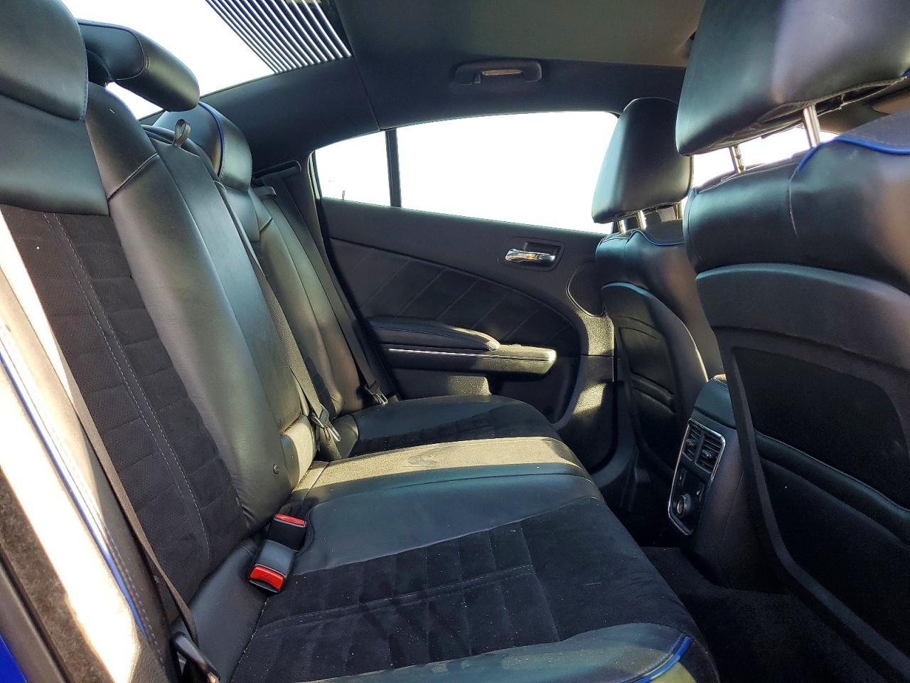 2013 Dodge Charger R - zdjęcie 10