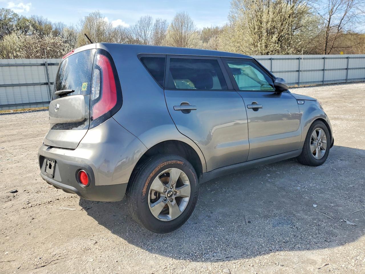 2018 Kia Soul Base - zdjęcie 3