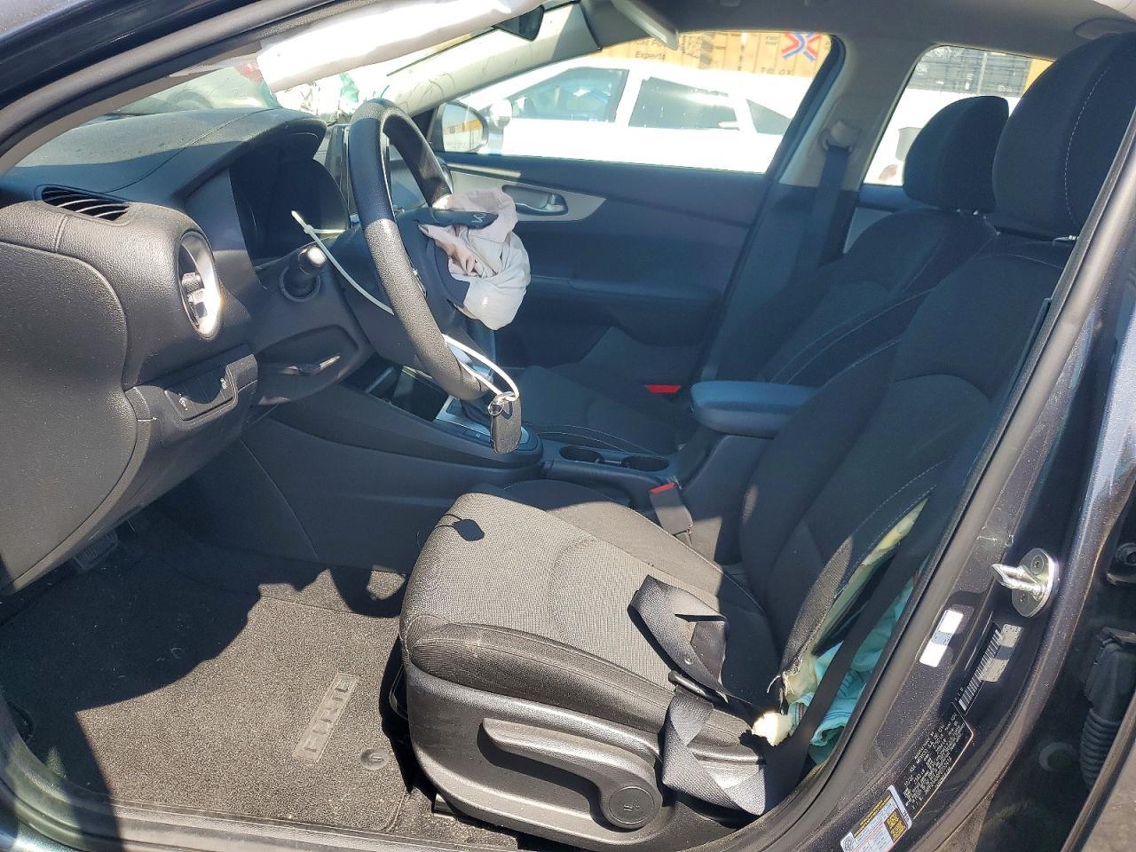 2024 Kia Forte - zdjęcie 7