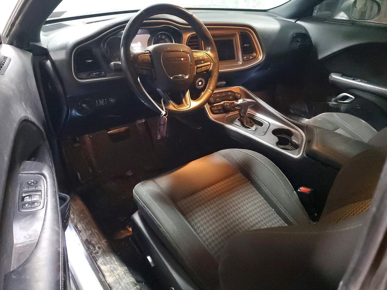 2019 Dodge Challenger Sxt - zdjęcie 8