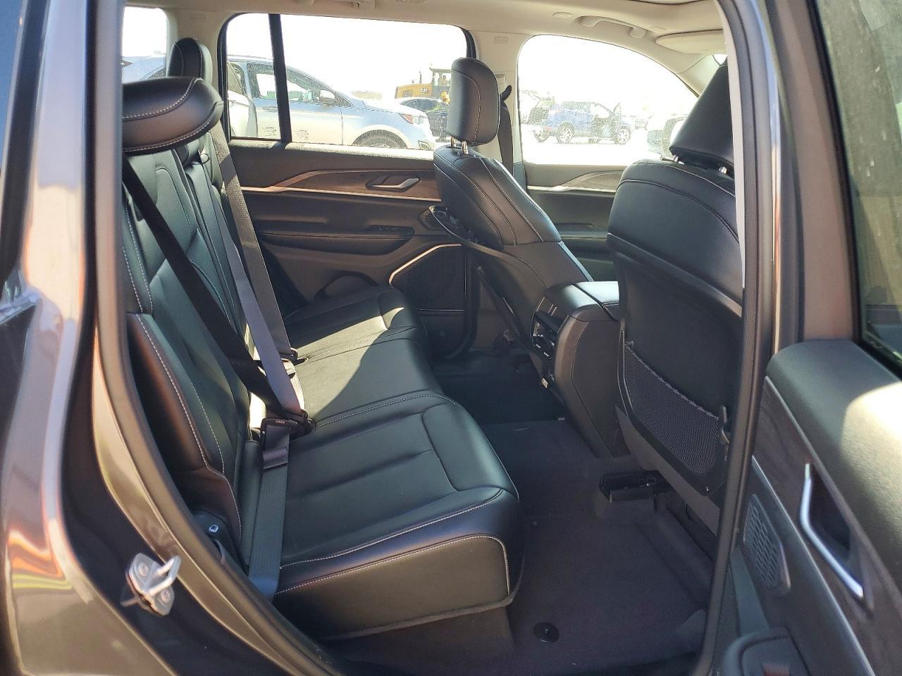 2023 Jeep Grand Cherokee Limited 4Xe - zdjęcie 11