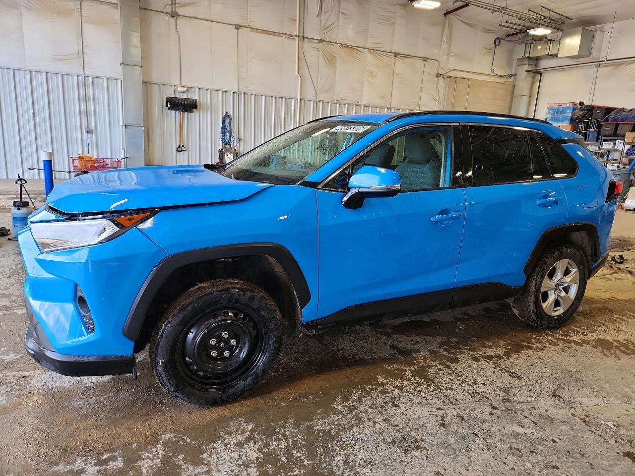 2021 Toyota Rav4 Xle - zdjęcie główne