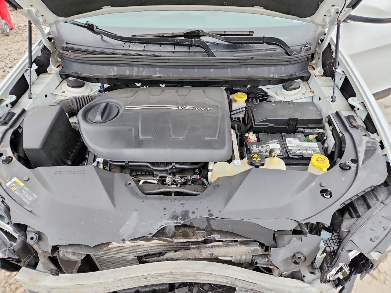 2019 Jeep Cherokee Latitude Plus - zdjęcie 12