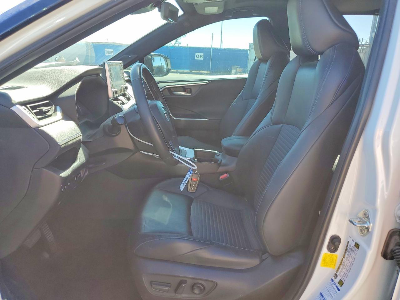 2021 Toyota Rav4 Hybrid Xse - zdjęcie 7