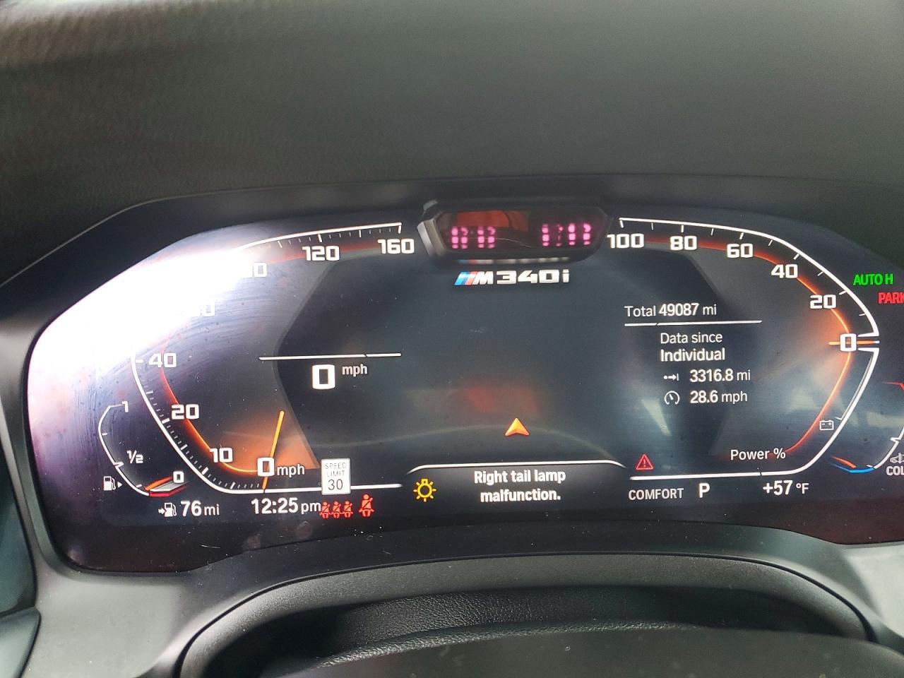 2022 BMW M340Xi - zdjęcie 9