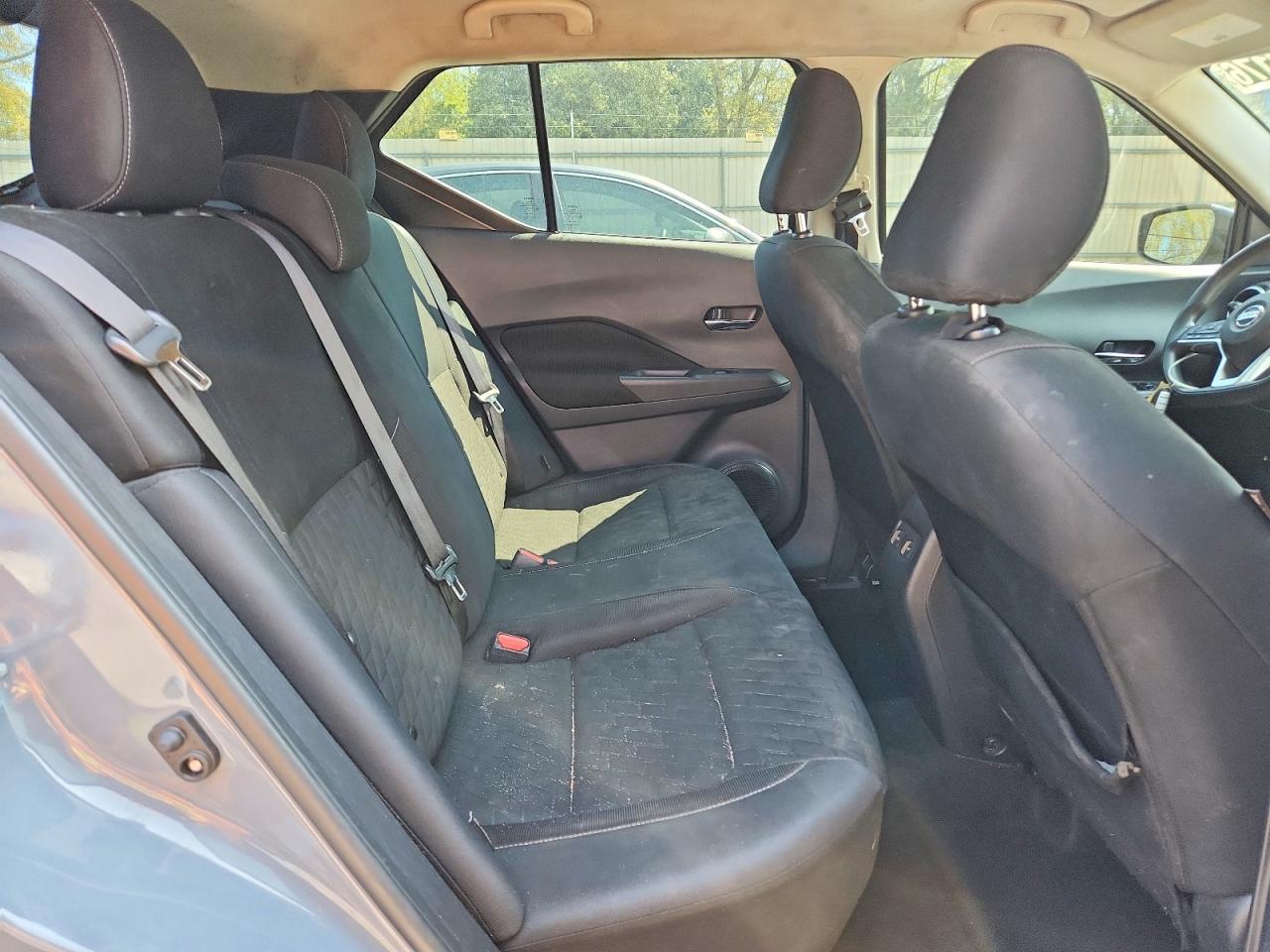 2021 Nissan Kicks Sv - zdjęcie 11