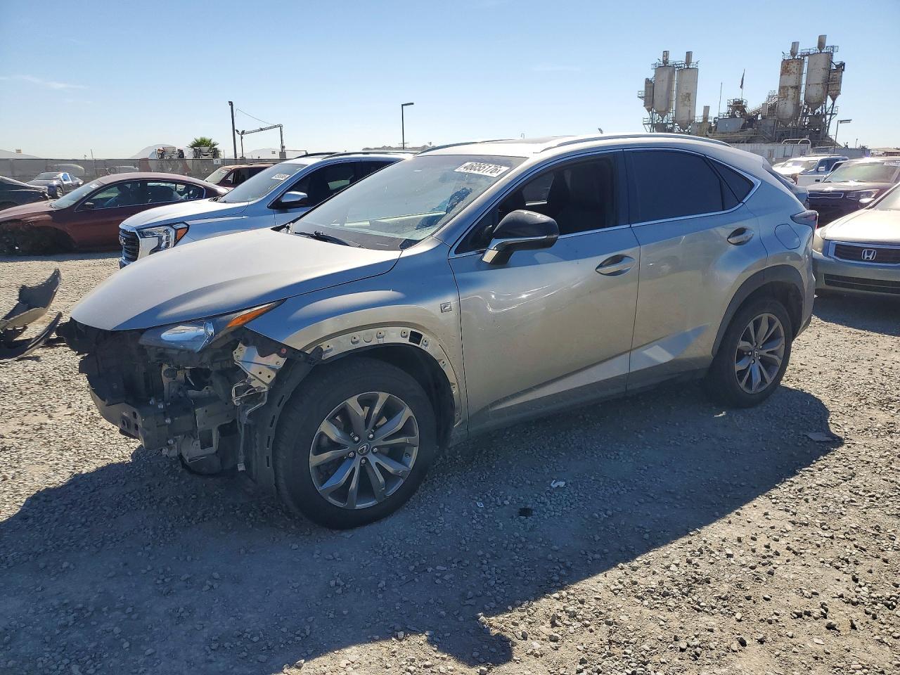 2015 Lexus Nx 200T F Sport - zdjęcie główne