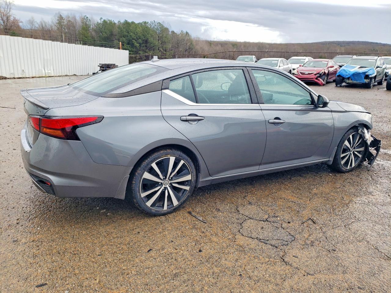 2020 Nissan Altima 2.5 Sr - zdjęcie 3