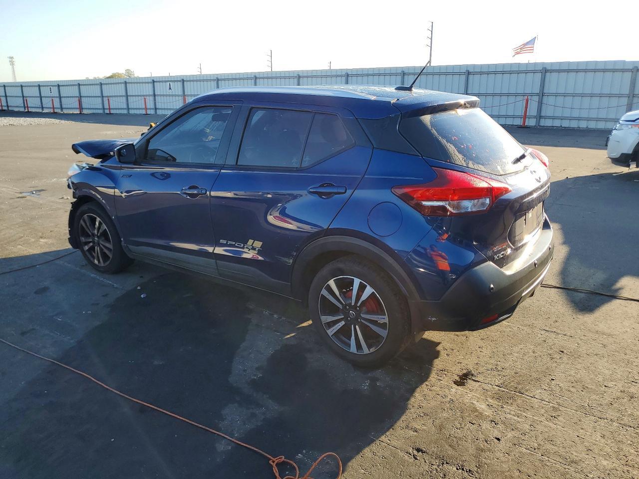 2020 Nissan Kicks Sv - zdjęcie 2