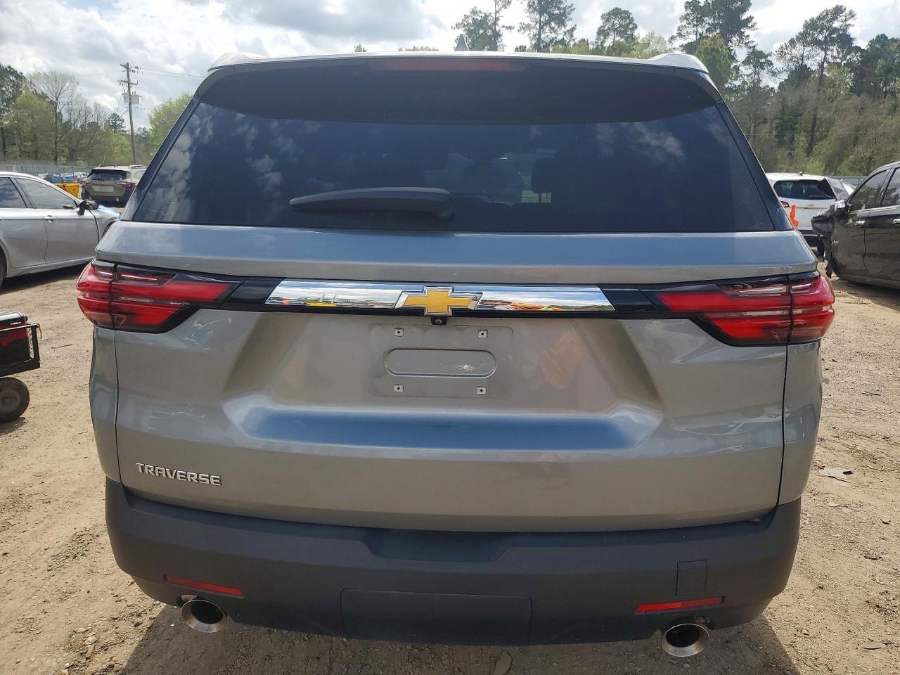 2023 Chevrolet Traverse Ls - zdjęcie 6