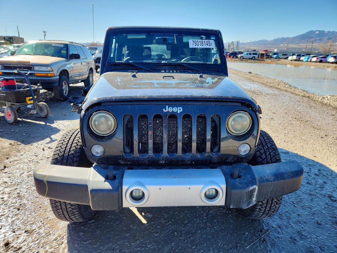 2014 Jeep Wrangler Sahara - zdjęcie 5
