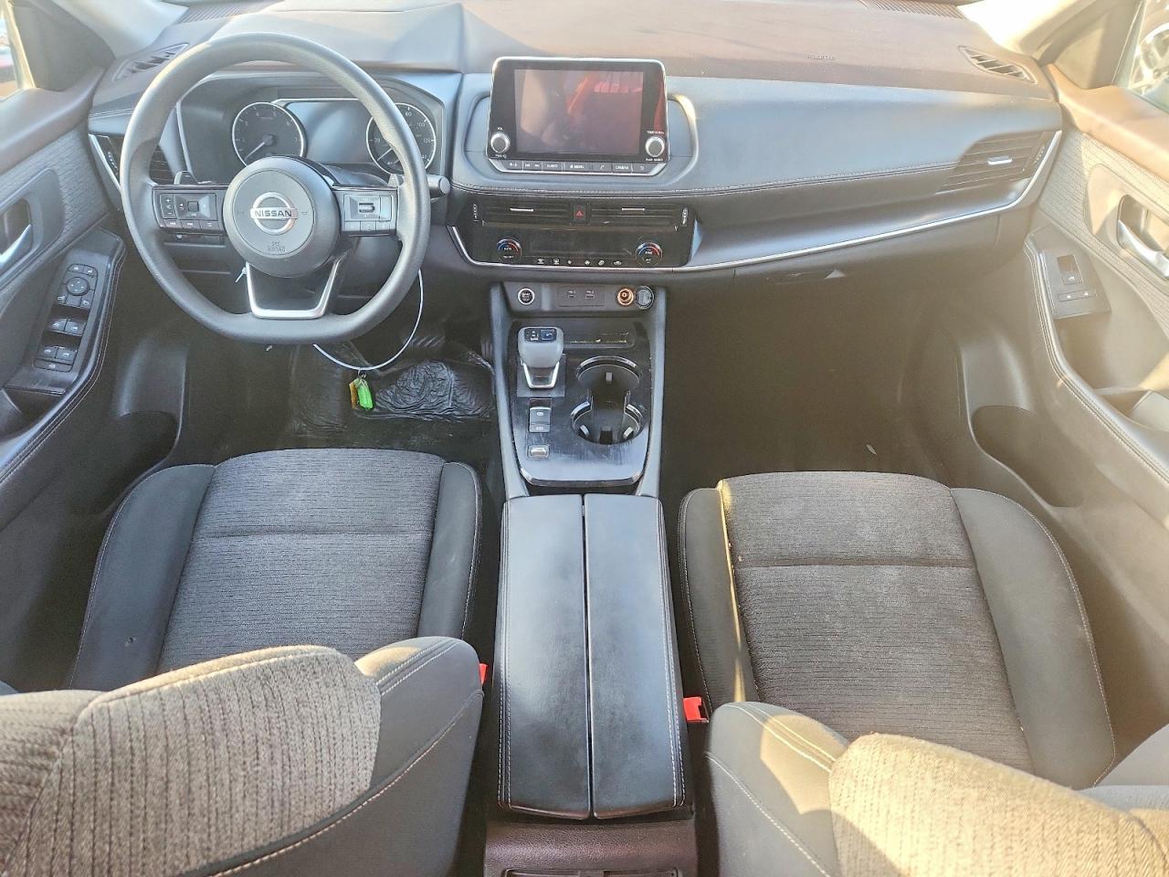 2021 Nissan Rogue Sv - zdjęcie 8