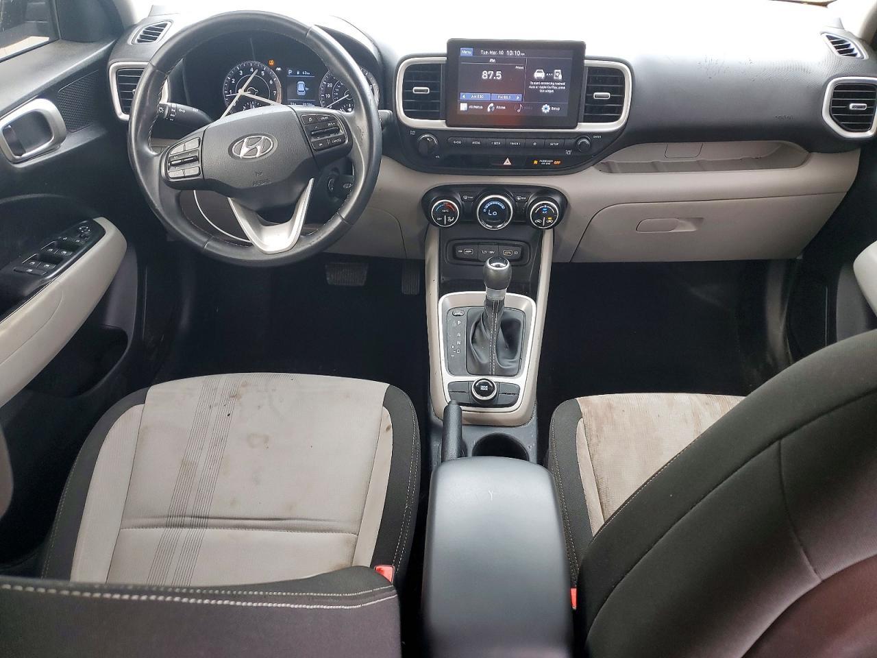 2022 Hyundai Venue Sel - zdjęcie 8