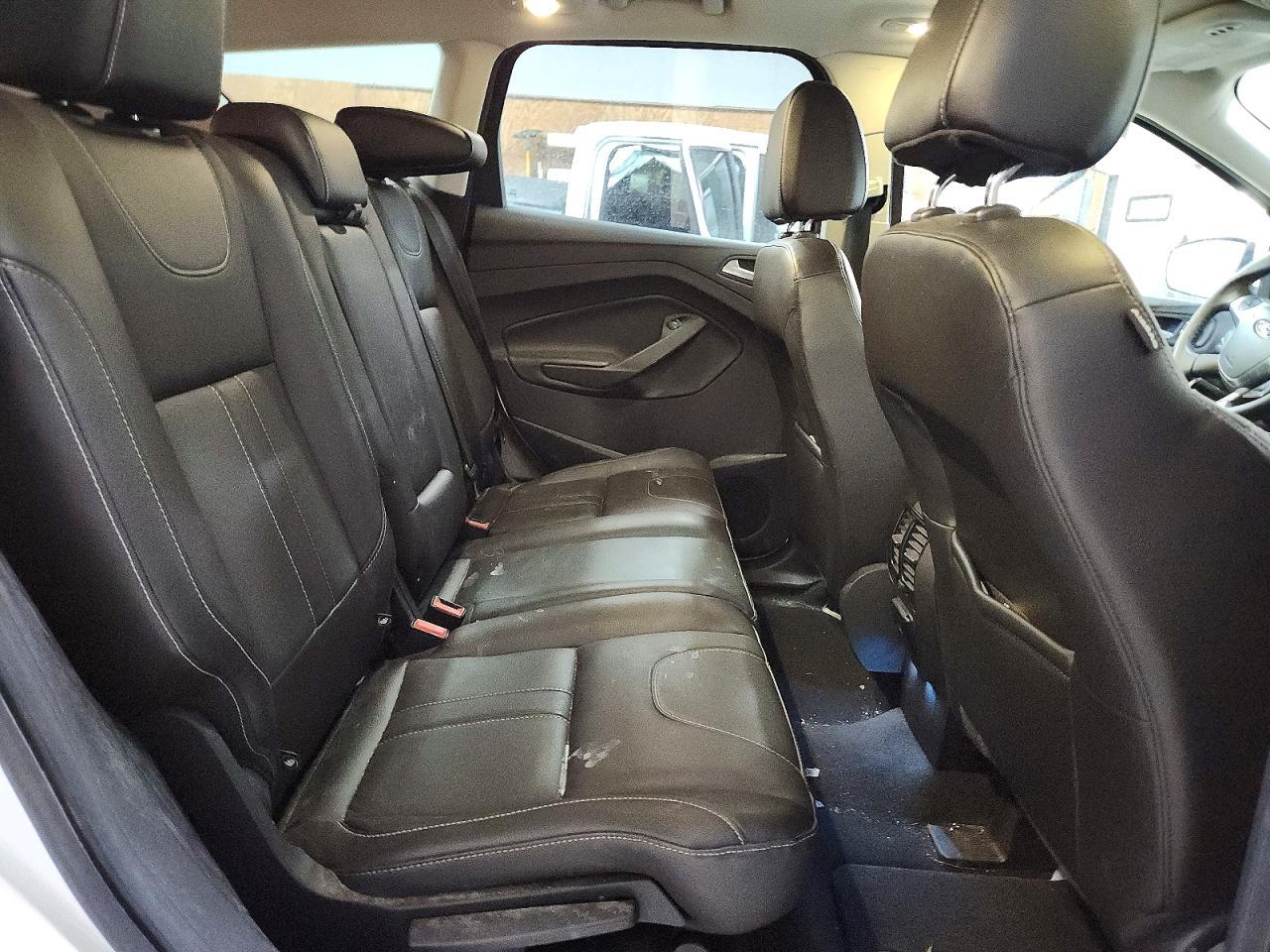2013 Ford Escape Titanium - zdjęcie 11