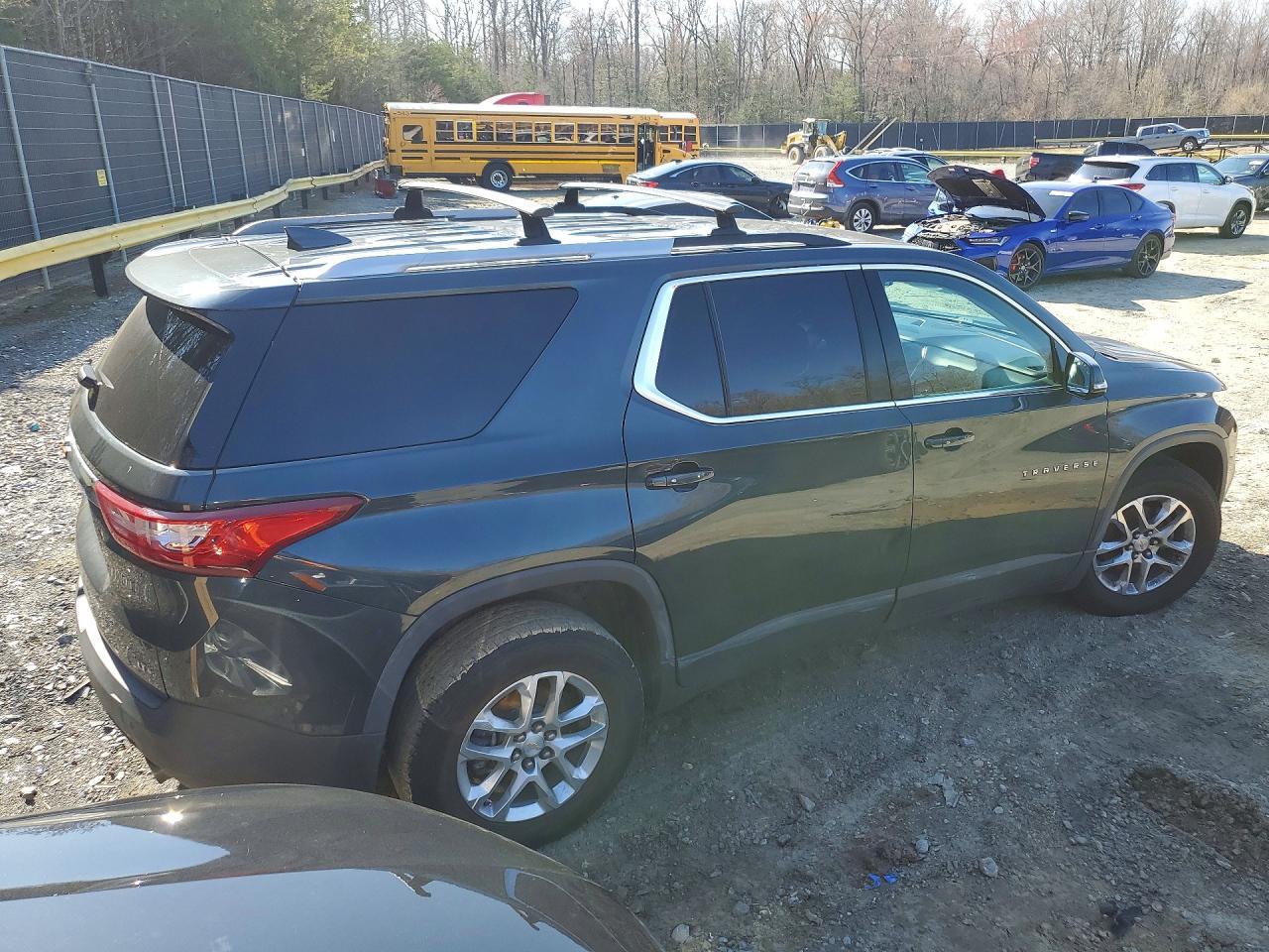 2018 Chevrolet Traverse - zdjęcie 3