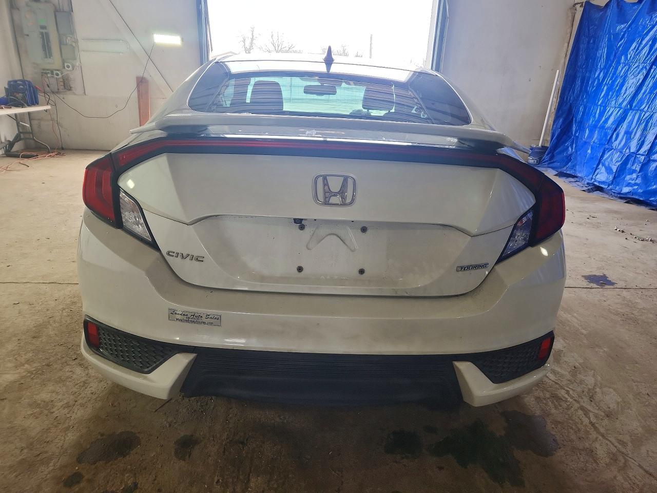 2017 Honda Civic Touring - zdjęcie 6