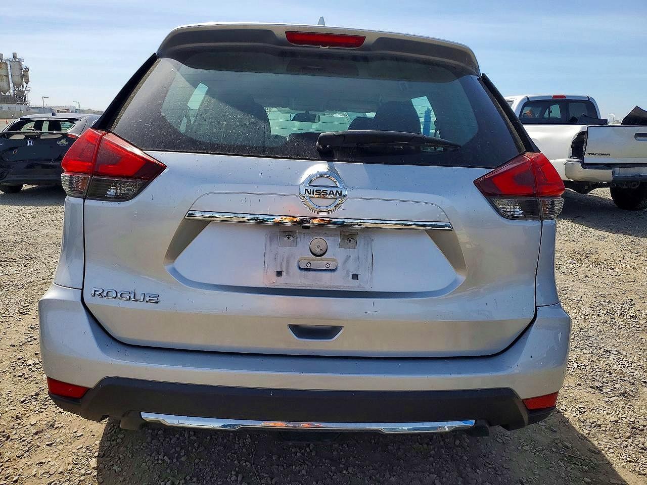 2018 Nissan Rogue S - zdjęcie 6