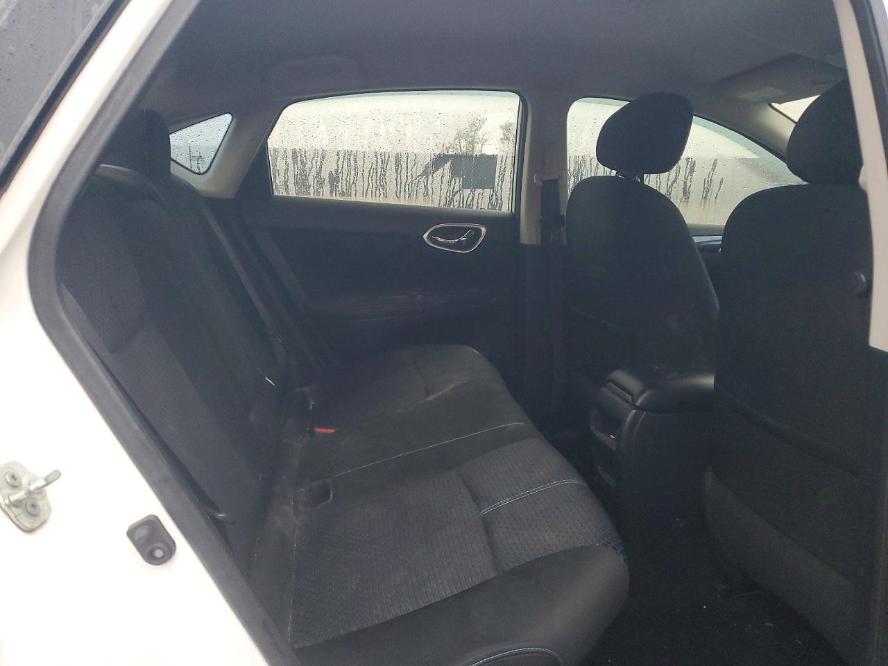 2017 Nissan Sentra Sr - zdjęcie 10