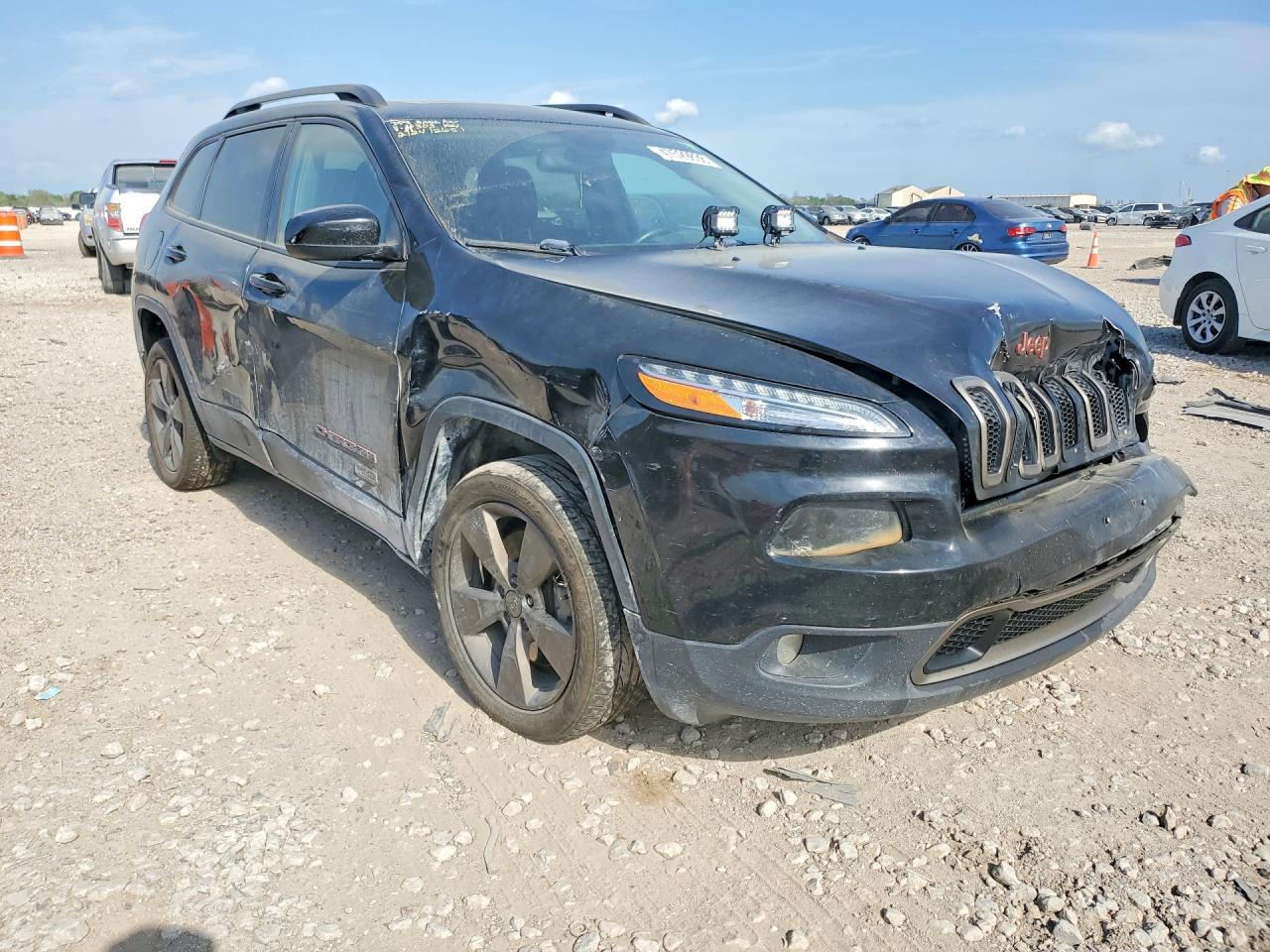 2017 Jeep Cherokee Latitude - zdjęcie 4