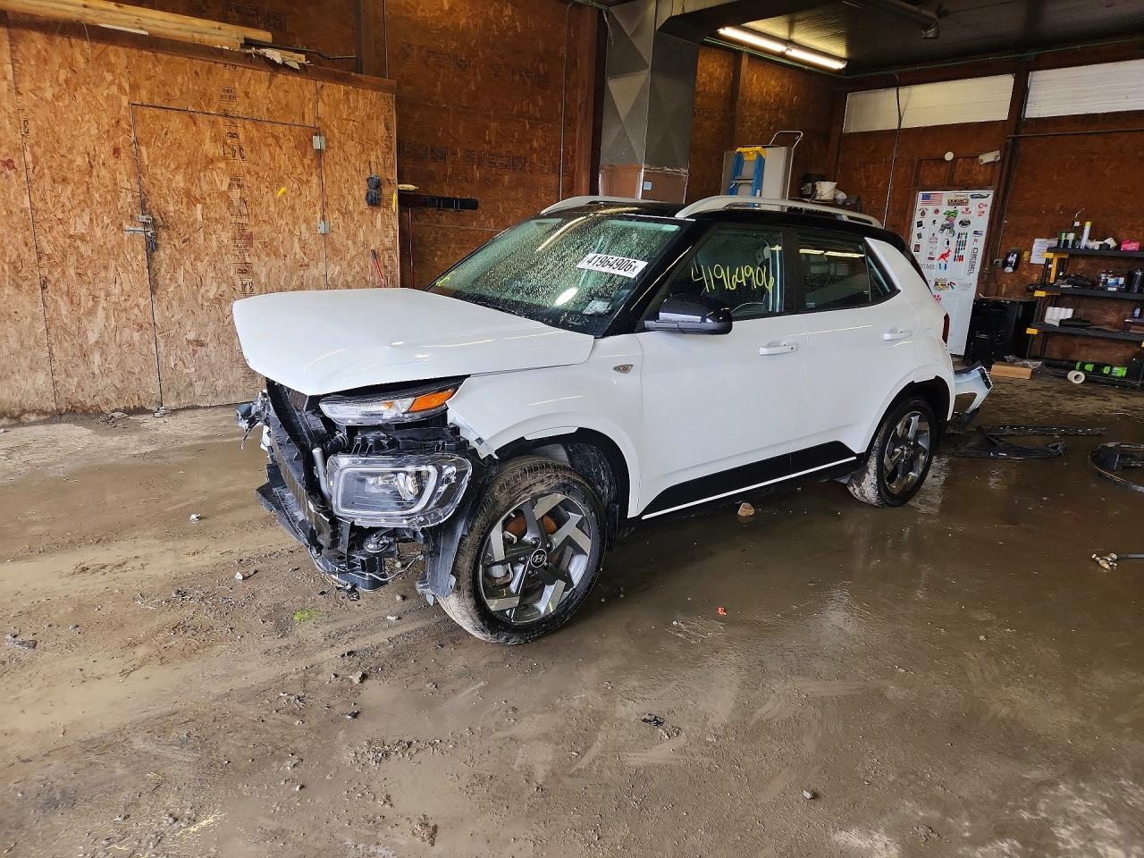 2024 Hyundai Venue Limited - zdjęcie główne