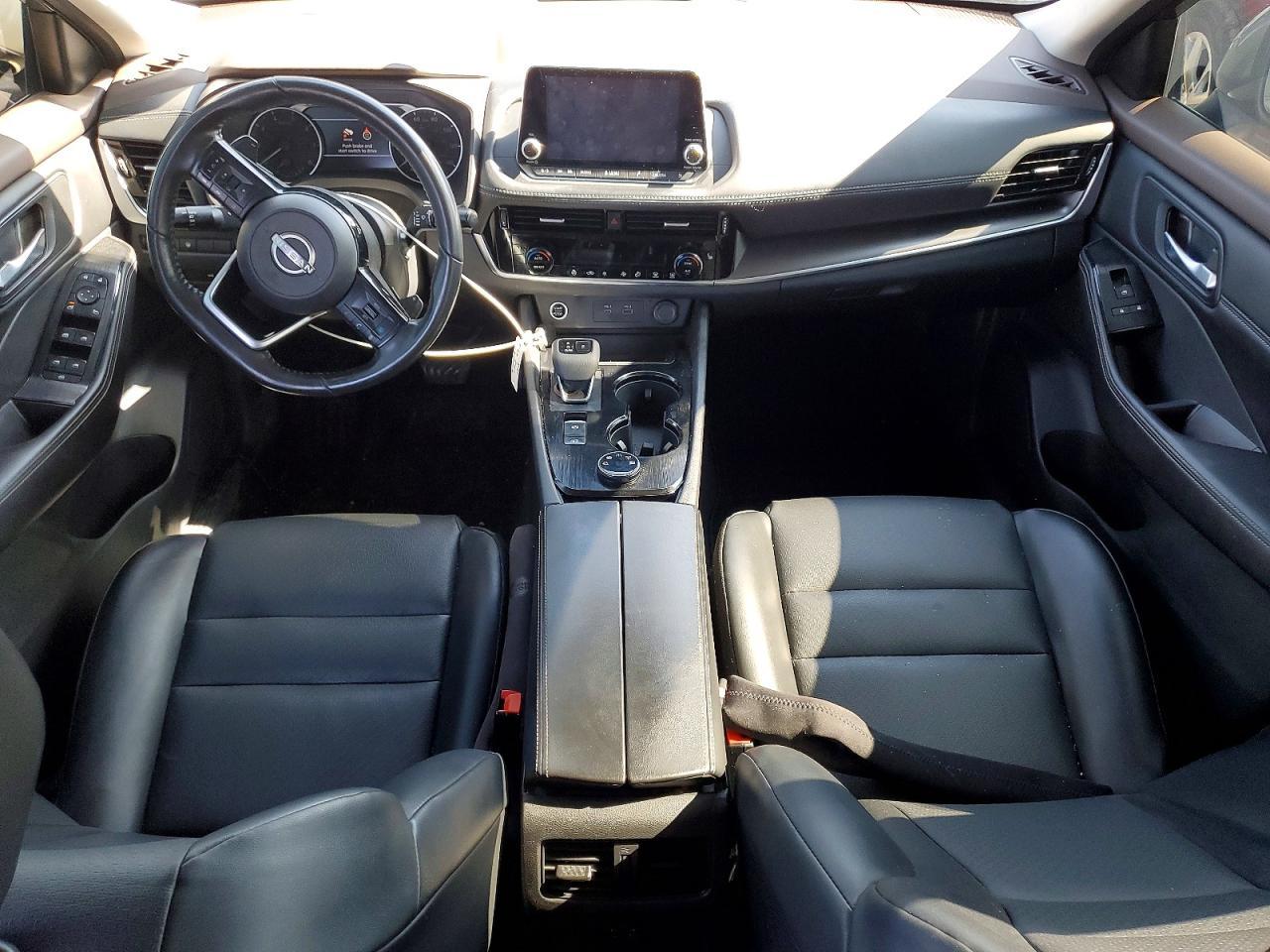 2022 Nissan Rogue Sv - zdjęcie 8