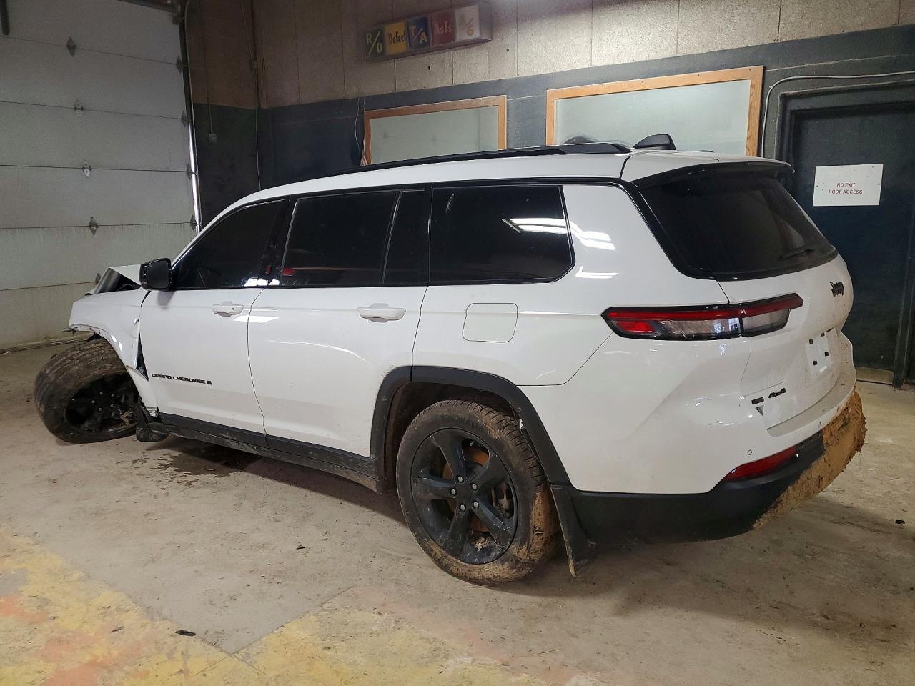 2021 Jeep Grand Cherokee L Laredo - zdjęcie 2