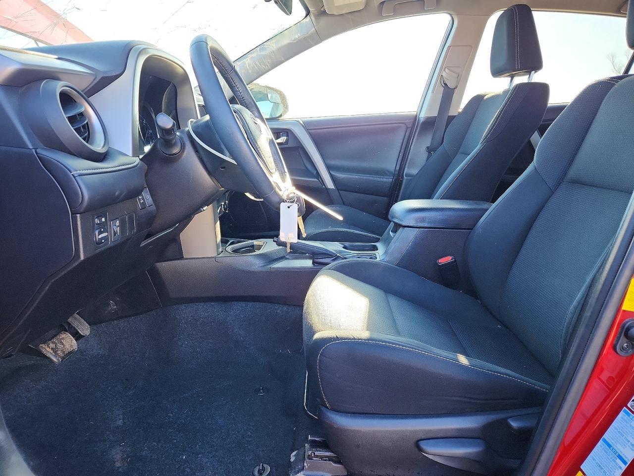 2016 Toyota Rav4 Xle - zdjęcie 7