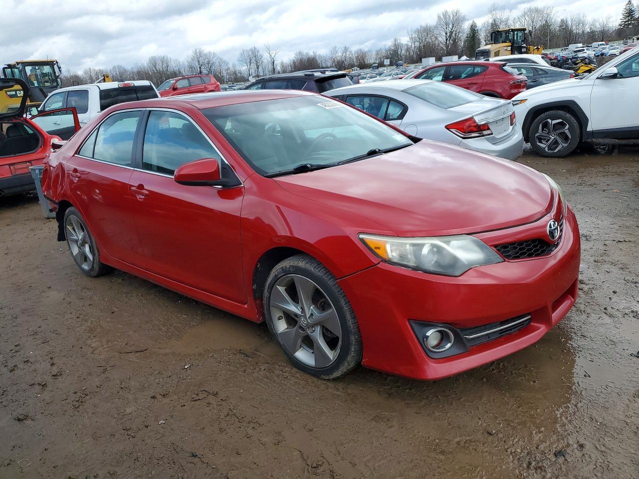 2014 Toyota Camry Se Sport - zdjęcie 4