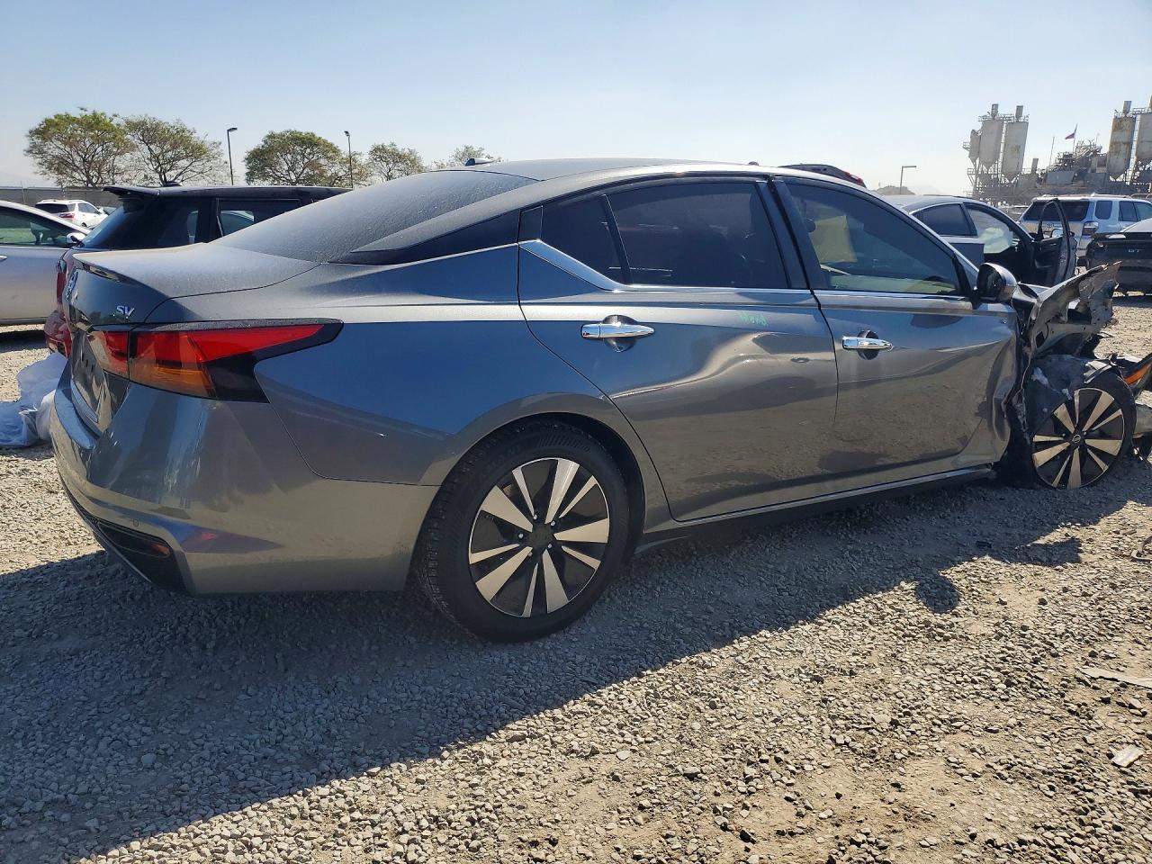 2021 Nissan Altima 2.5 Sv - zdjęcie 3