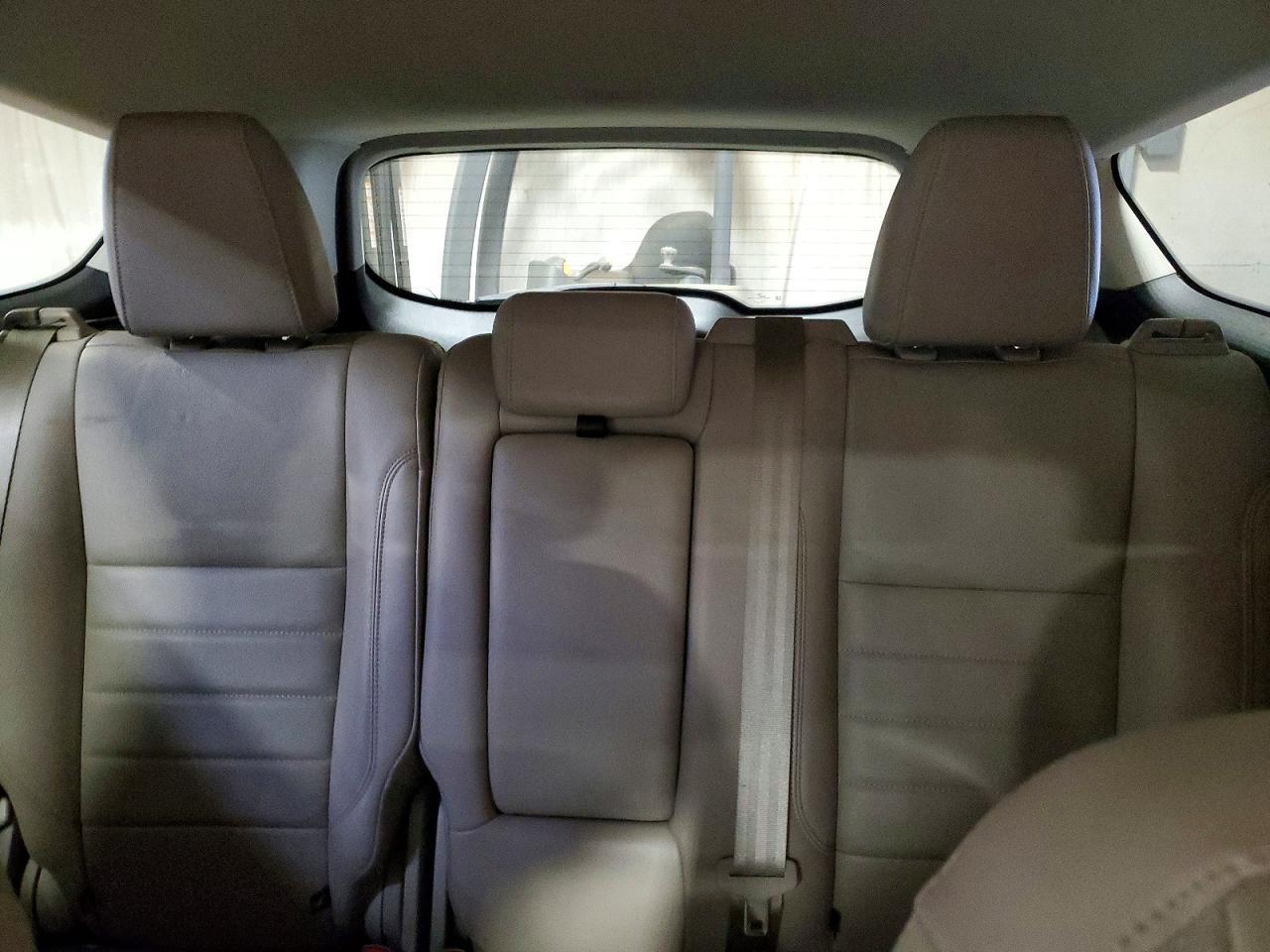 2016 Ford Escape Titanium - zdjęcie 10