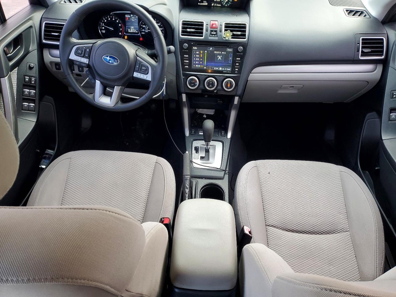 2017 Subaru Forester 2.5I Premium - zdjęcie 8