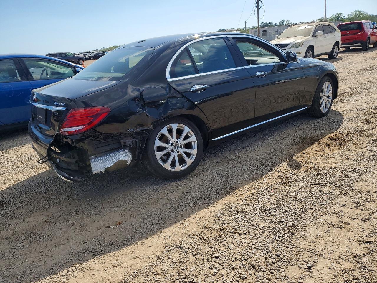 2018 Mercedes-Benz E 300 4Matic - zdjęcie 3