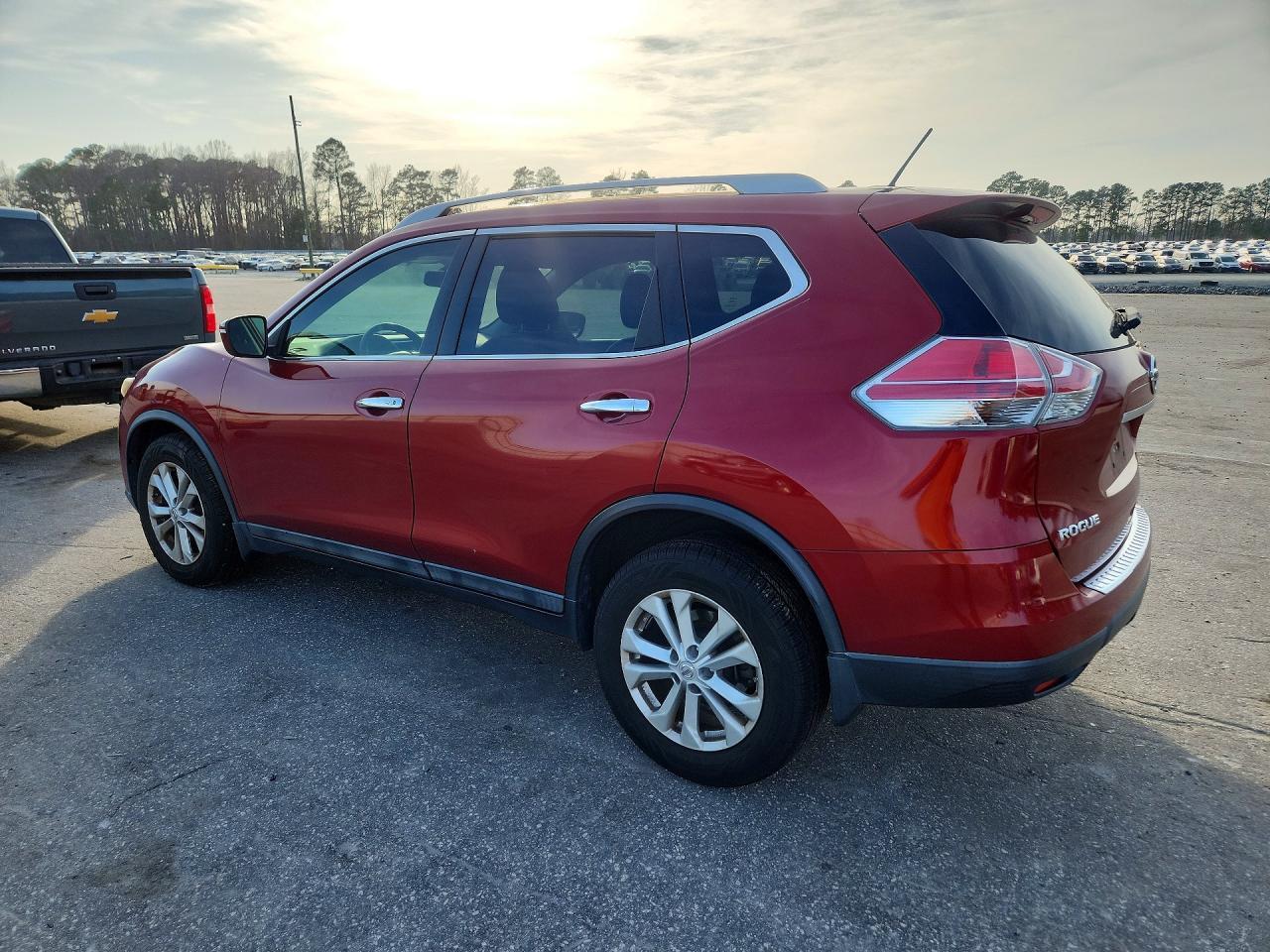 2014 Nissan Rogue Sv - zdjęcie 2