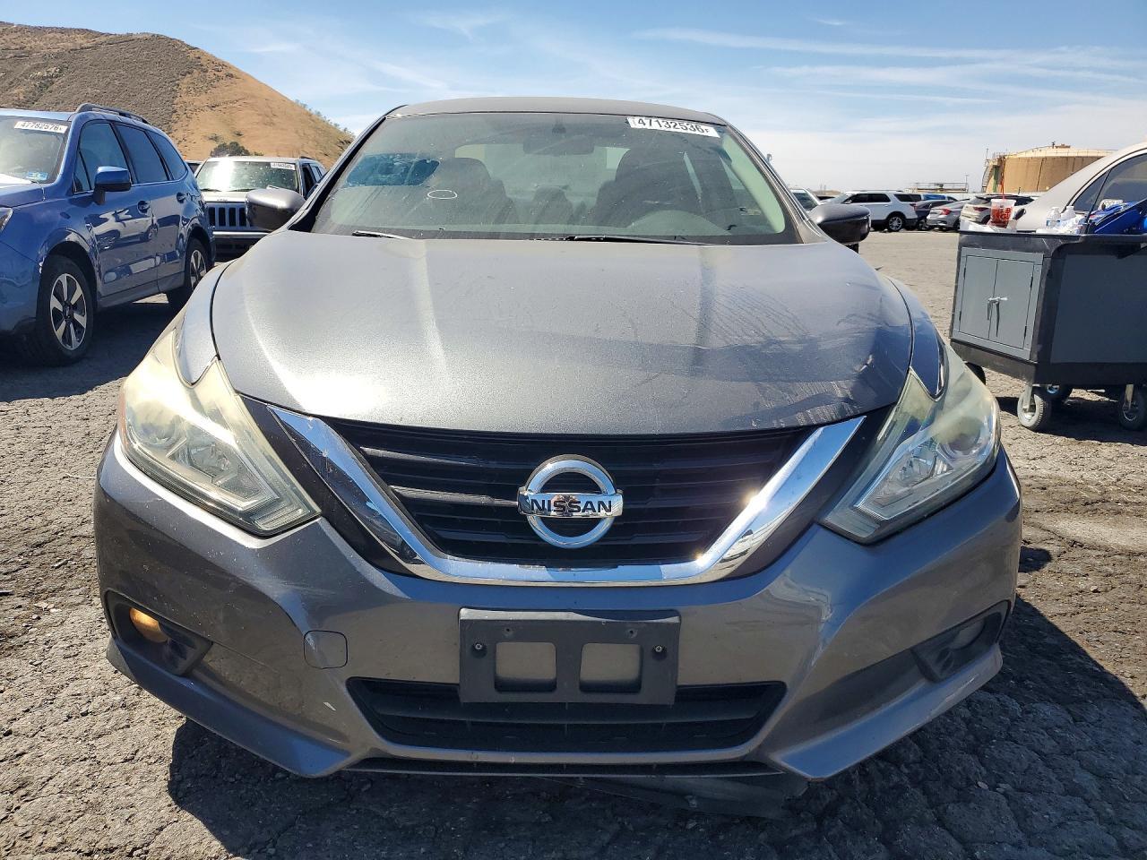 2017 Nissan Altima 2.5 Sv - zdjęcie 5