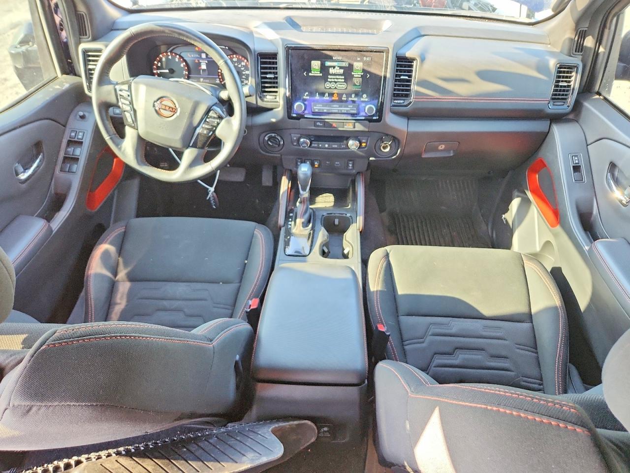2023 Nissan Frontier Pro-4X - zdjęcie 8