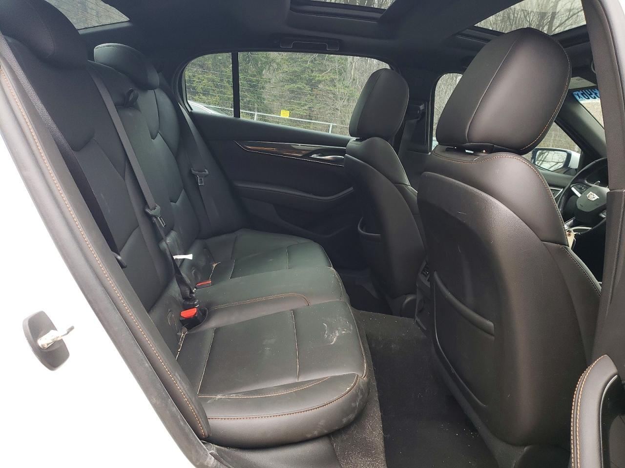 2020 Cadillac Ct5 Sport - zdjęcie 10