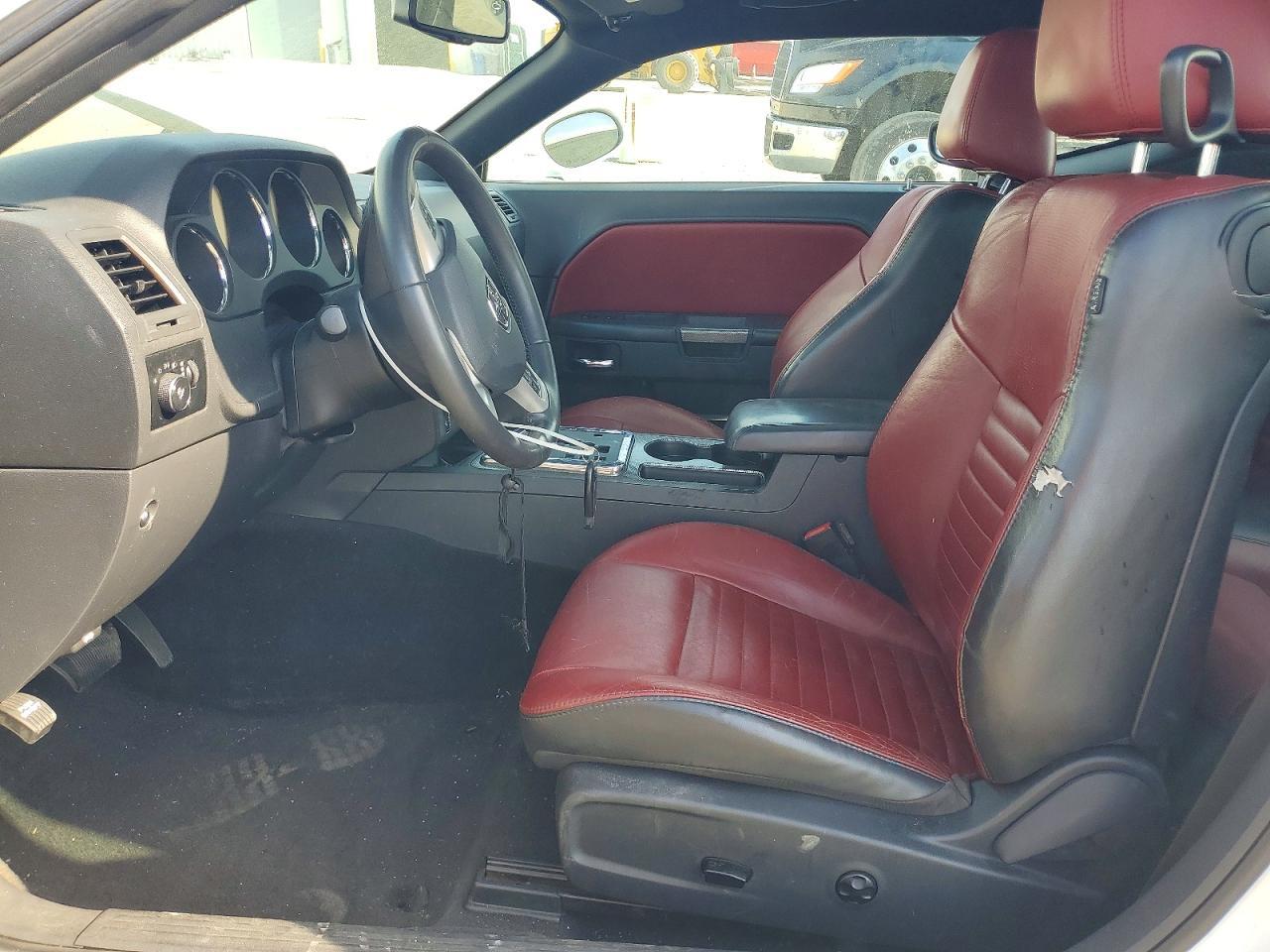 2014 Dodge Challenger R - zdjęcie 7