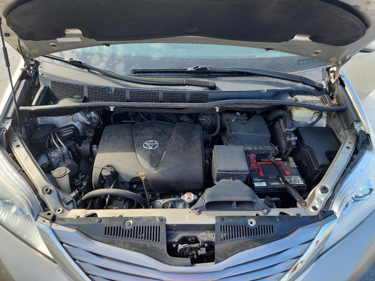 2017 Toyota Sienna Xle 7-Passenger - zdjęcie 12