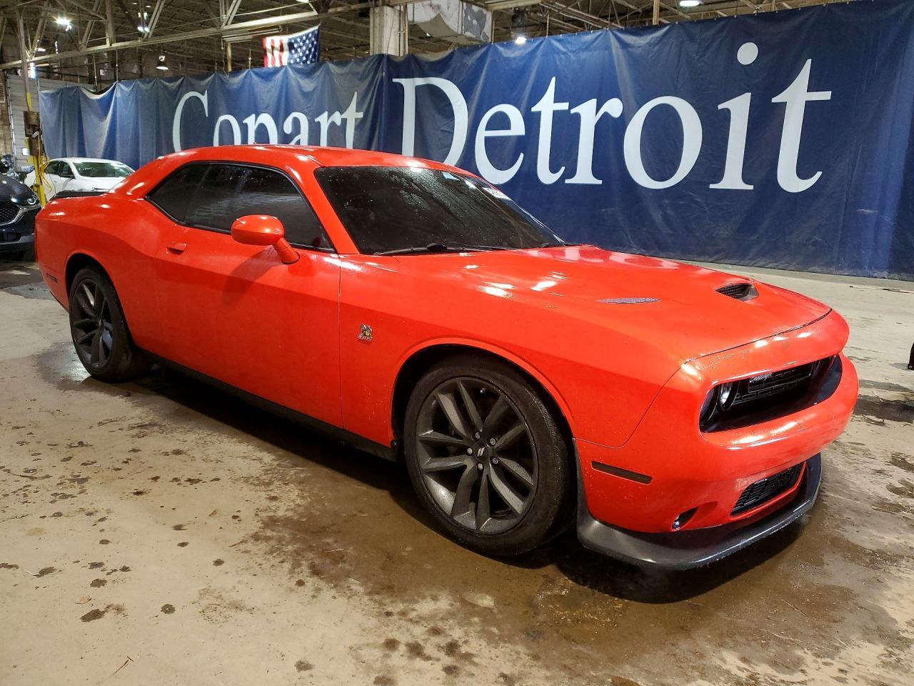 2019 Dodge Challenger R - zdjęcie 4