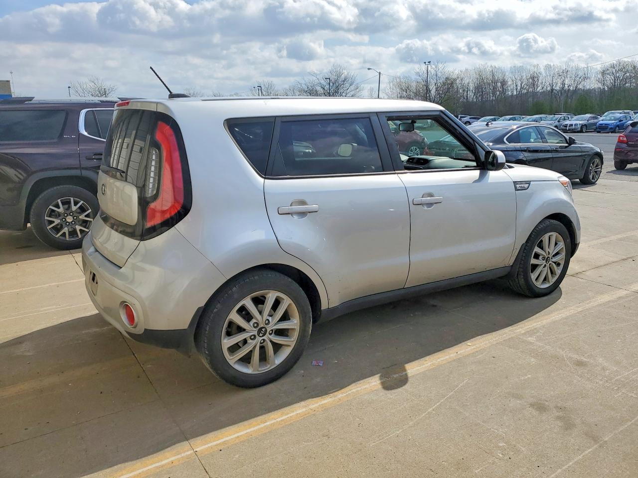 2019 Kia Soul + - zdjęcie 3