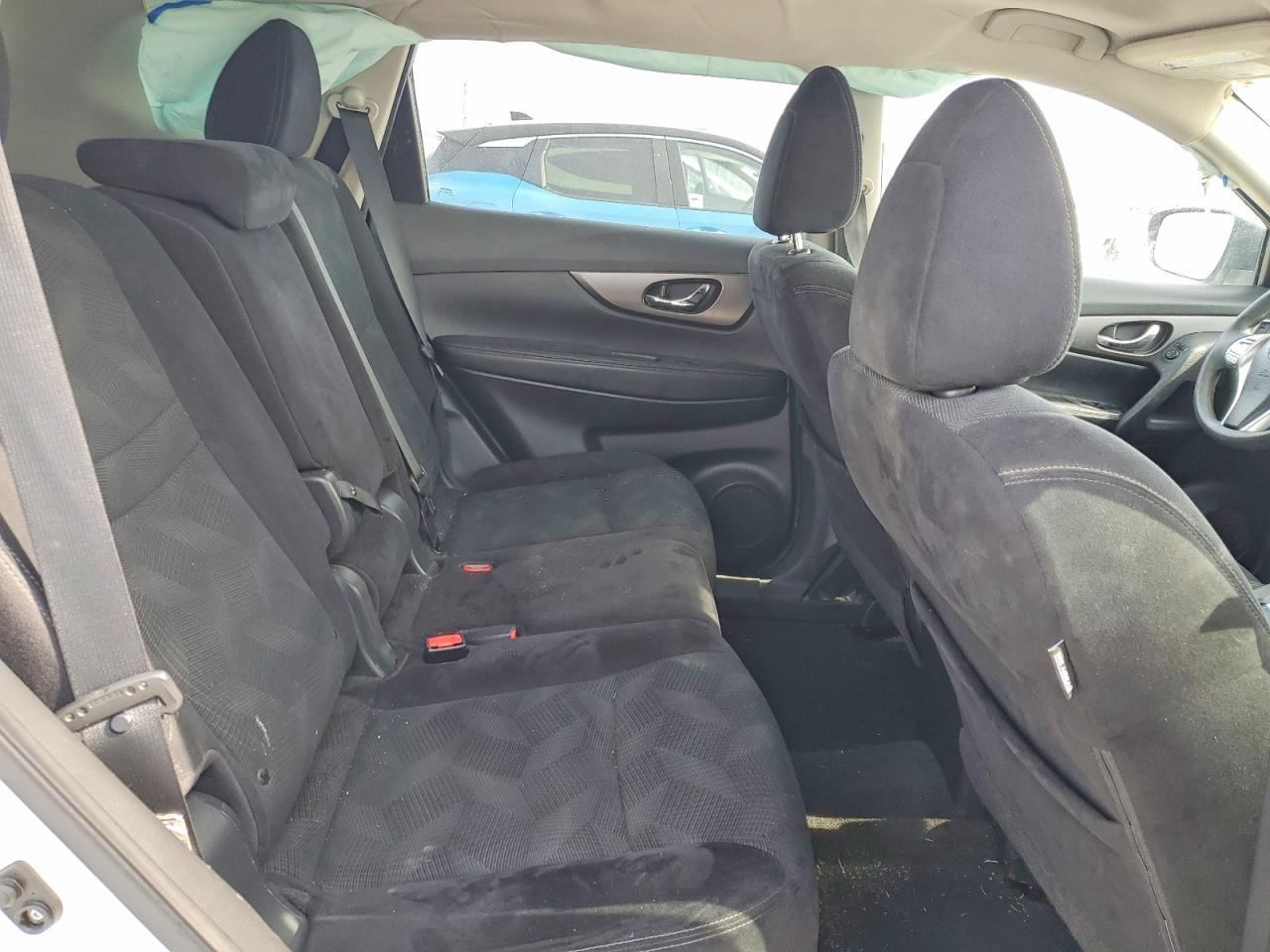 2015 Nissan Rogue S - zdjęcie 11