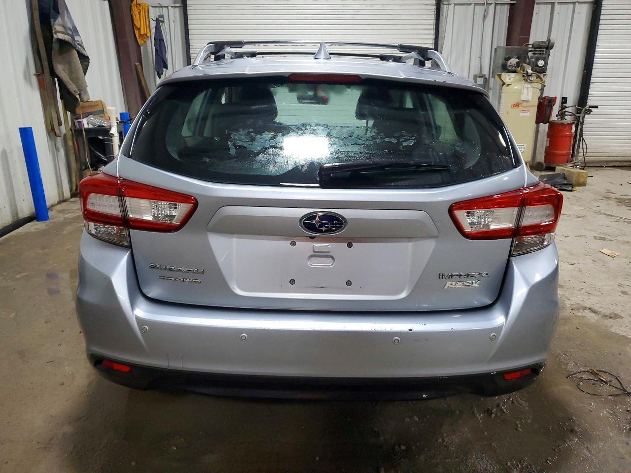 2017 Subaru Impreza Limited - zdjęcie 6